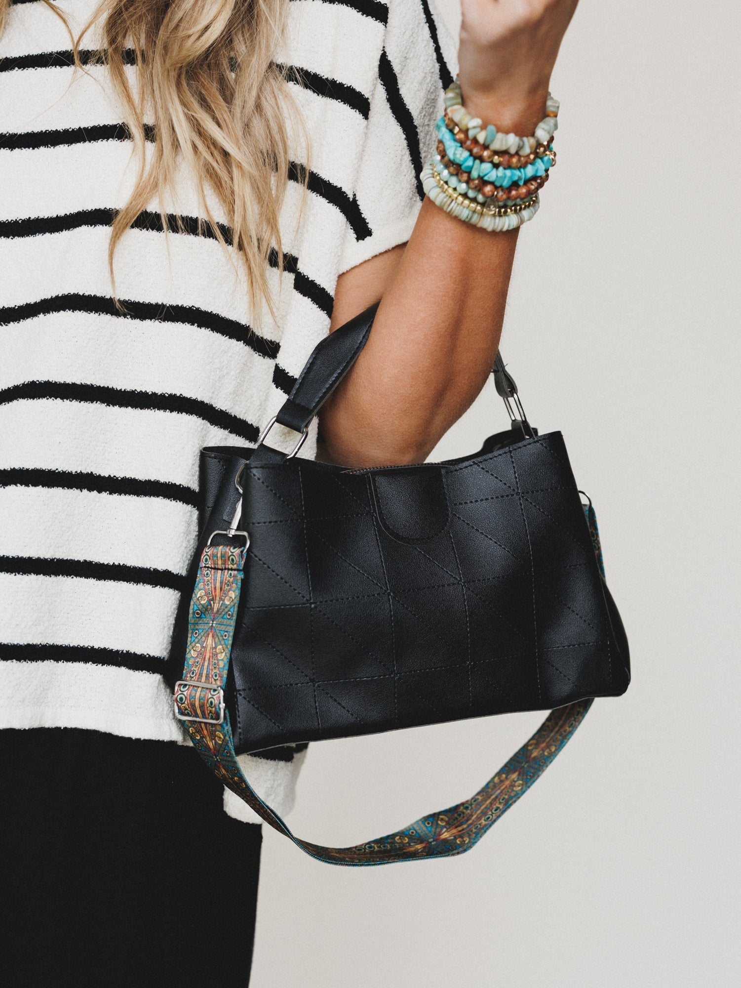 Easy Out Purse - Black